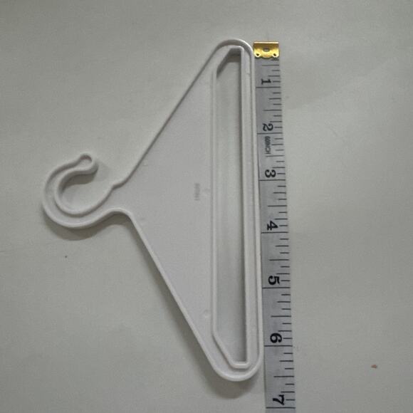 Lot of 13 American Girl Doll White Plastic Clothes Hangers Doll Accessories - Picture 5 of 6